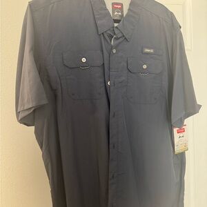 Wrangler Men's Dark Blue Casual Button Down Shirt